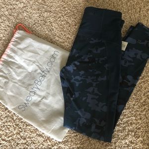 NWT Camo Sweaty Betty Zero Gravity Running Legging